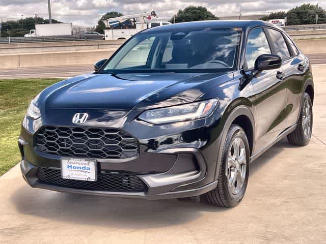 Certified 2026 Honda HR-V LX image 2