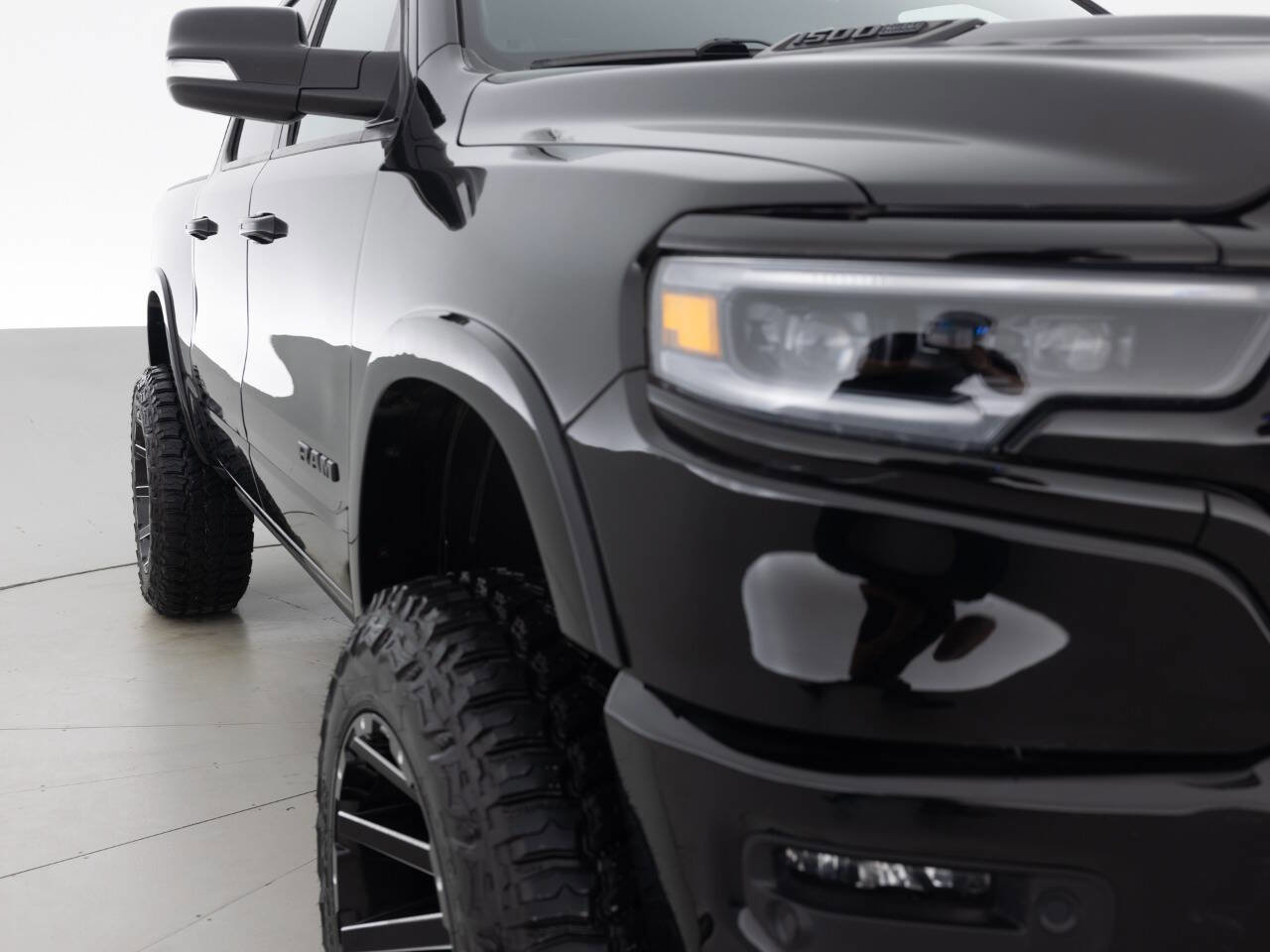 Used 2021 RAM 1500 Limited w/ Night Edition image 11