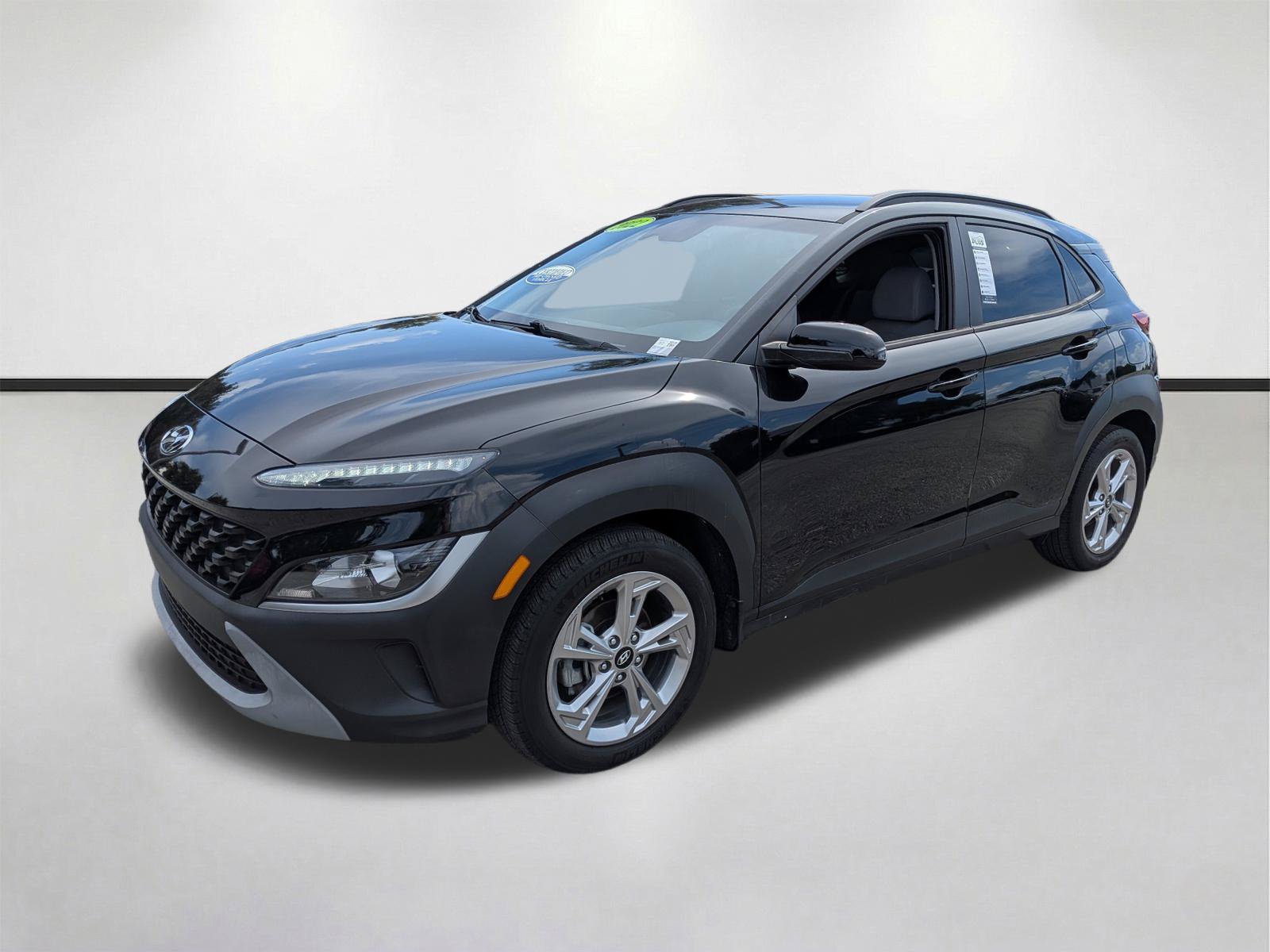Used 2022 Hyundai Kona SEL FWD image 8