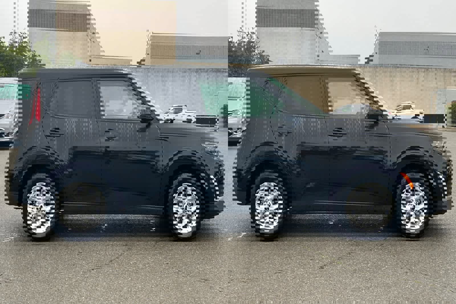 Used 2024 Kia Soul LX w/ Option Group 015 image 6