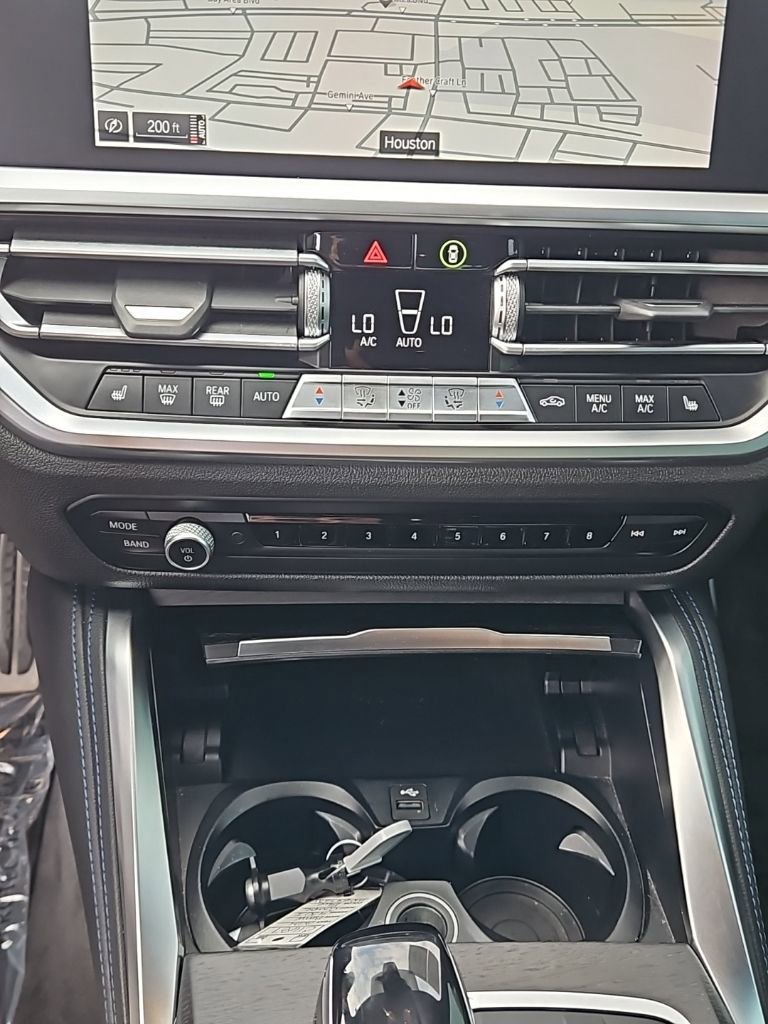 Used 2021 BMW 430i Coupe w/ M Sport Package image 18