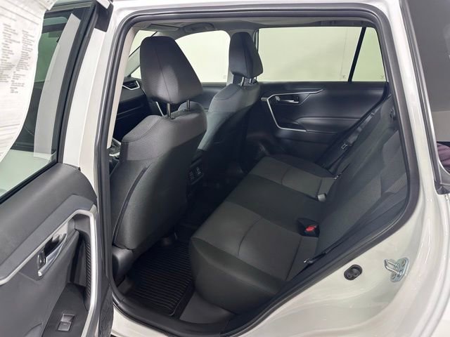Used 2025 Toyota RAV4 XLE w/ Convenience Package AWD/4WD image 15