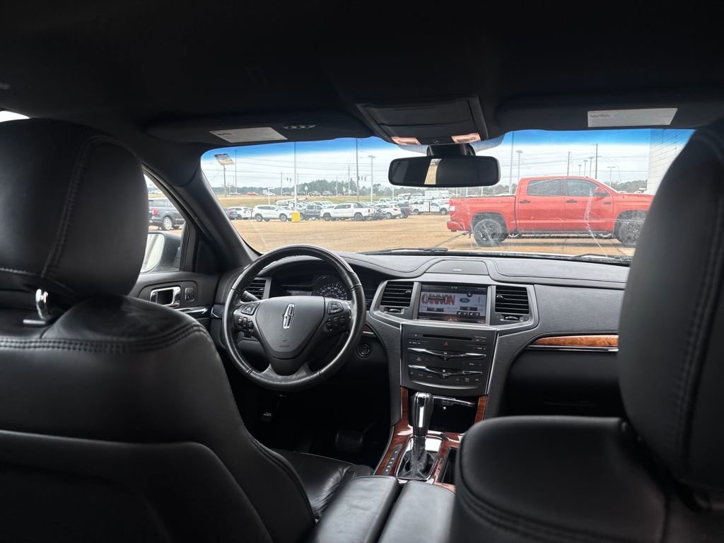 Used 2014 Lincoln MKS w/ Equipment Group 101A image 26