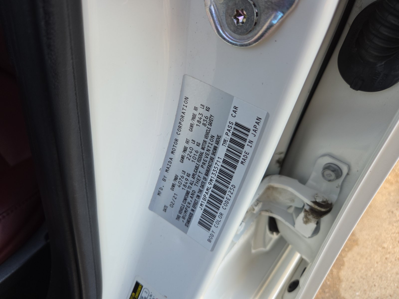 Used 2021 MAZDA MAZDA3 s FWD image 25