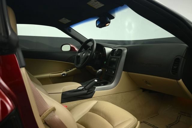 Used 2007 Chevrolet Corvette Coupe w/ Preferred Equipment Group RWD image 33