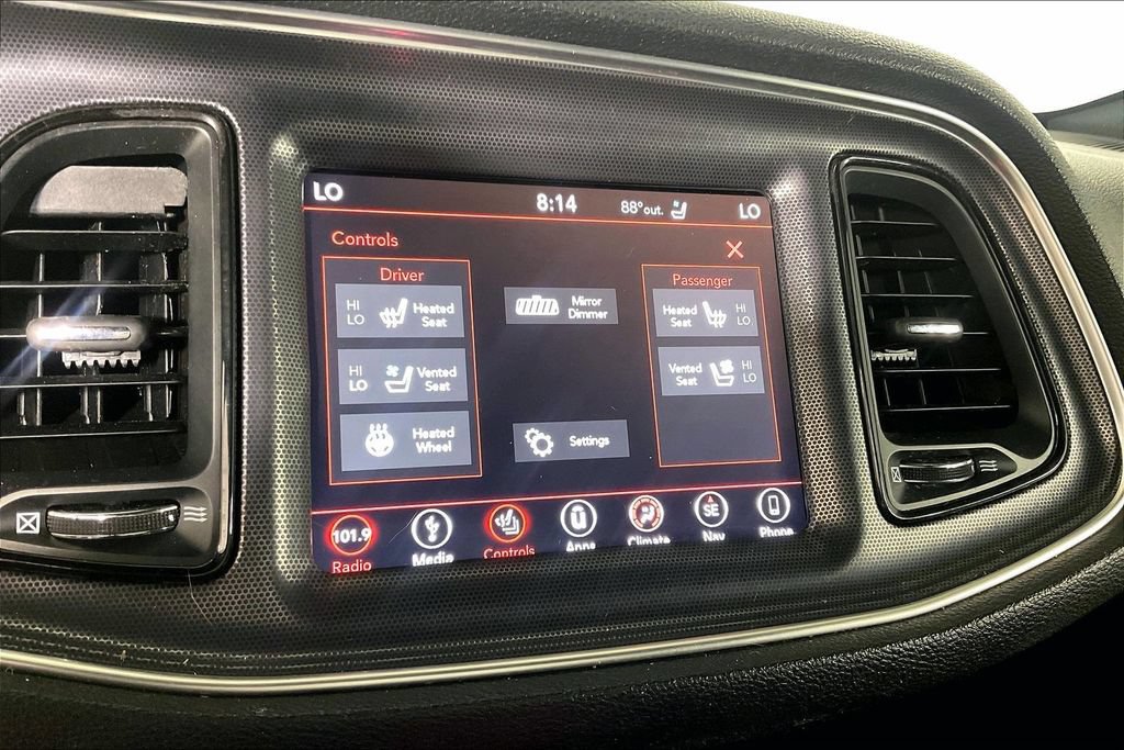 Used 2018 Dodge Challenger SXT Plus RWD image 27