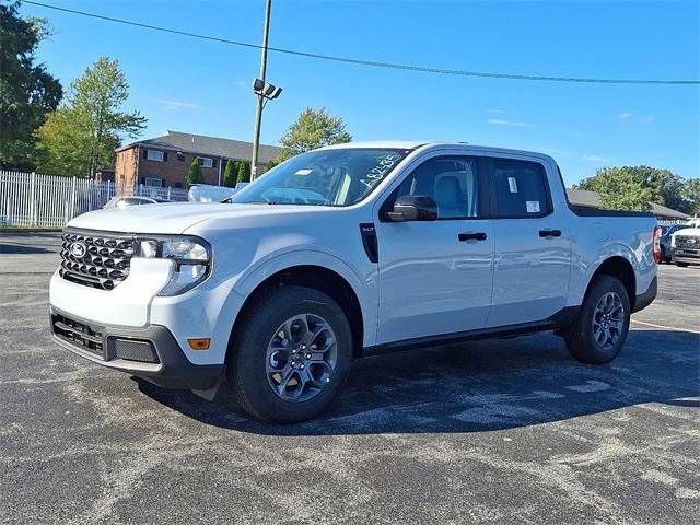 New 2025 Ford Maverick XLT w/ XLT Luxury Package image 2