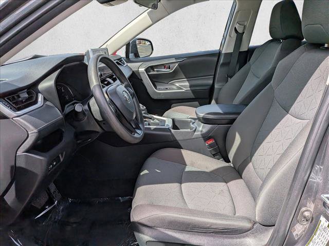 Used 2024 Toyota RAV4 XLE FWD image 21