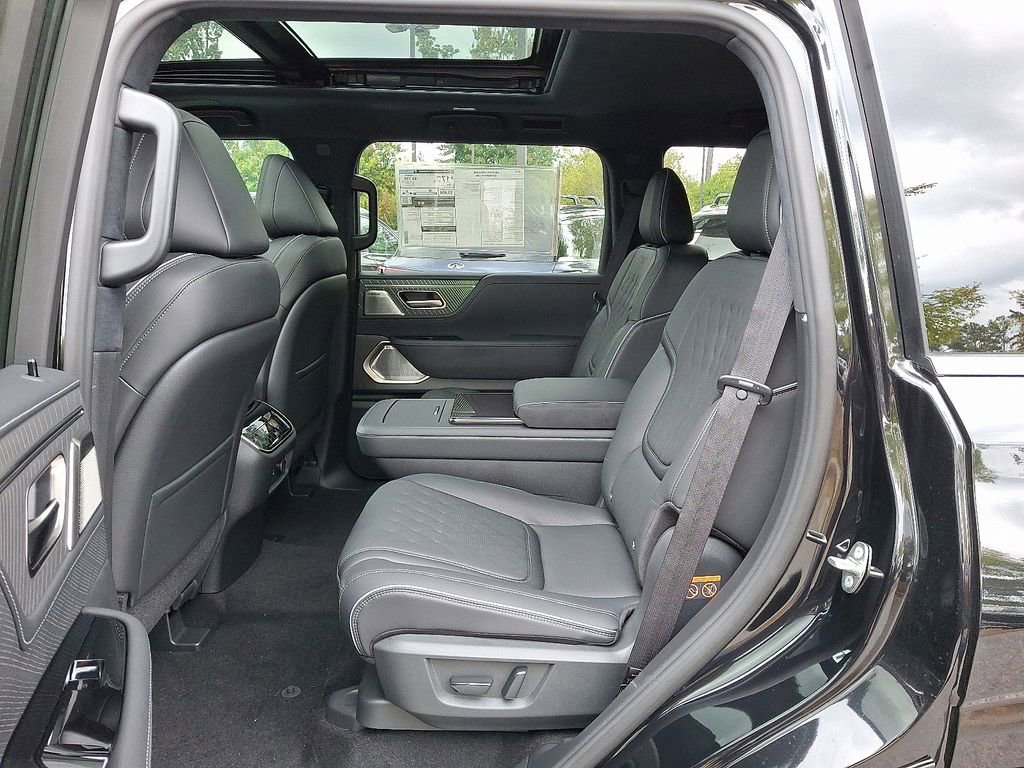 New 2026 INFINITI QX80 Autograph w/ Premium Cargo Package image 6
