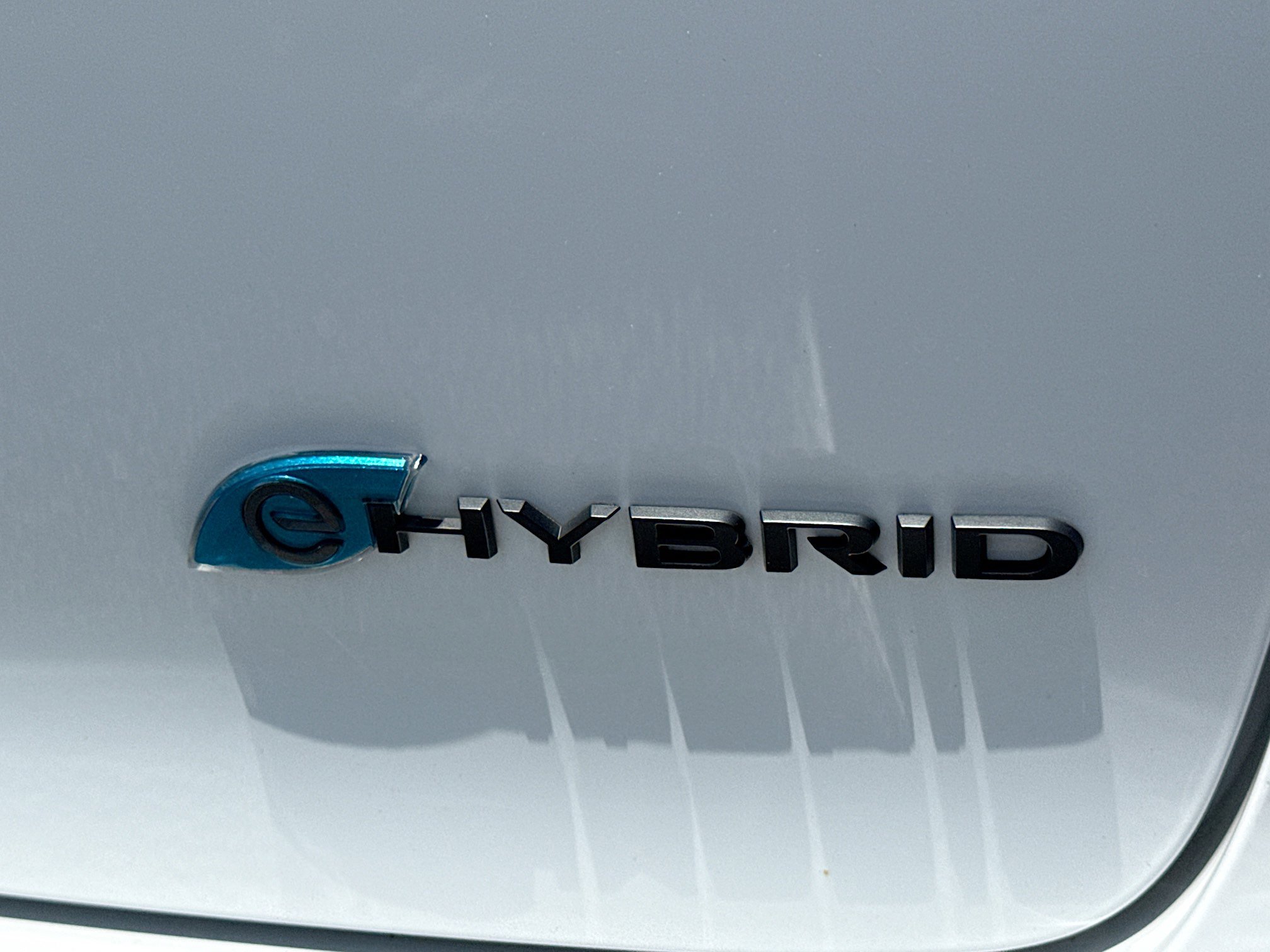 Used 2024 Chrysler Pacifica Limited FWD image 12
