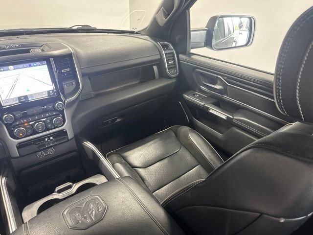 Used 2024 RAM 1500 Laramie AWD/4WD image 23