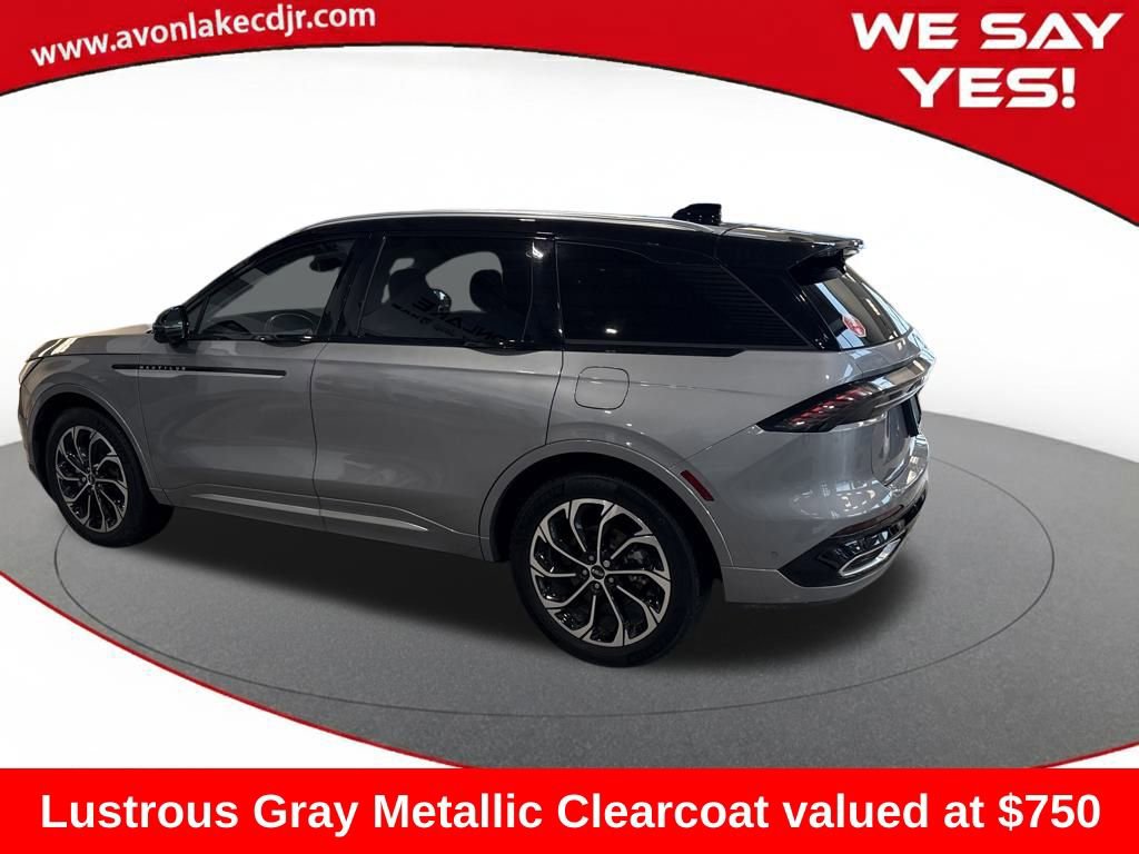 Used 2024 Lincoln Nautilus Reserve video 3