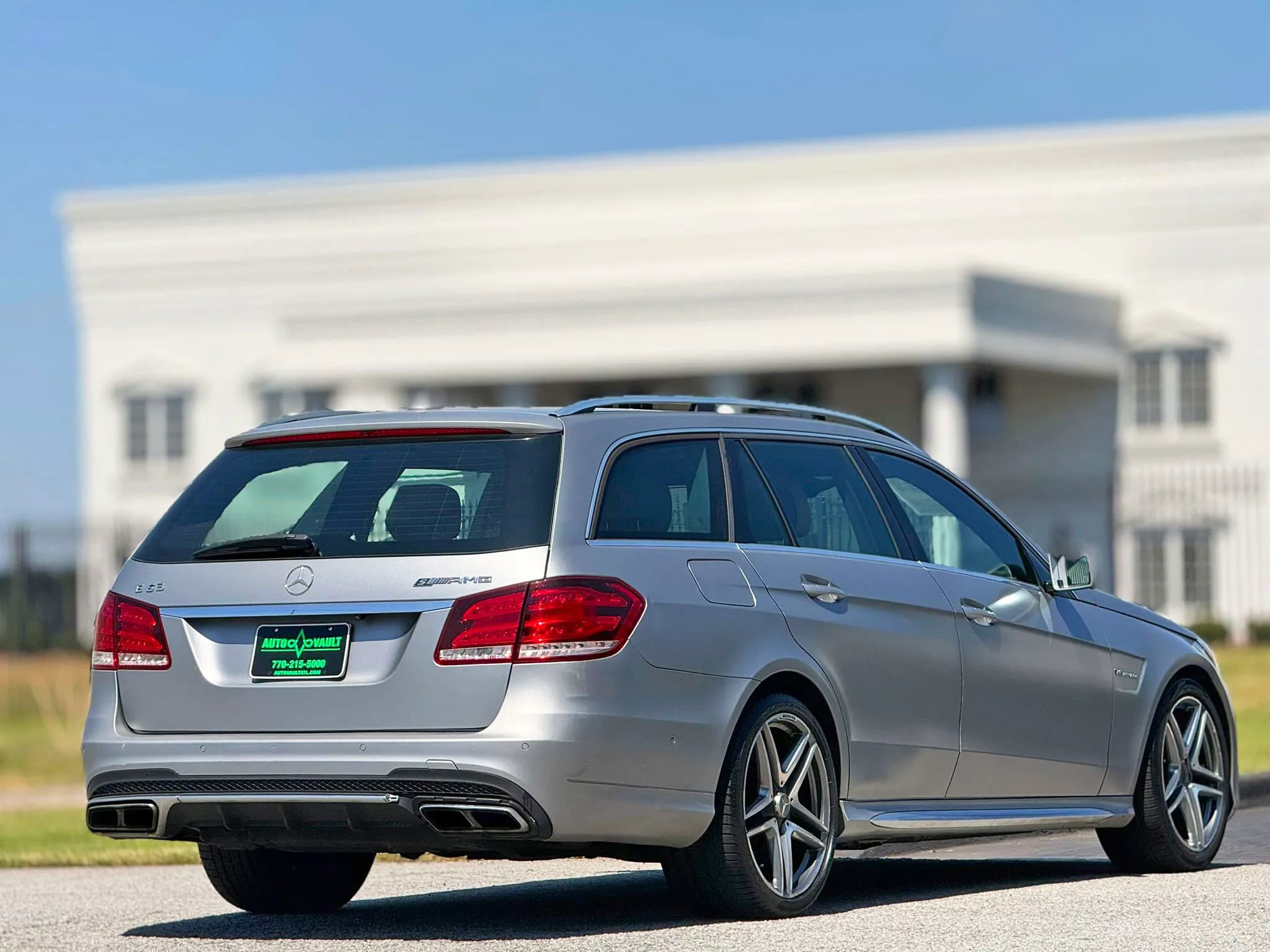 Used 2015 Mercedes-Benz E 63 AMG S-Model w/ Driver Assistance Package image 12