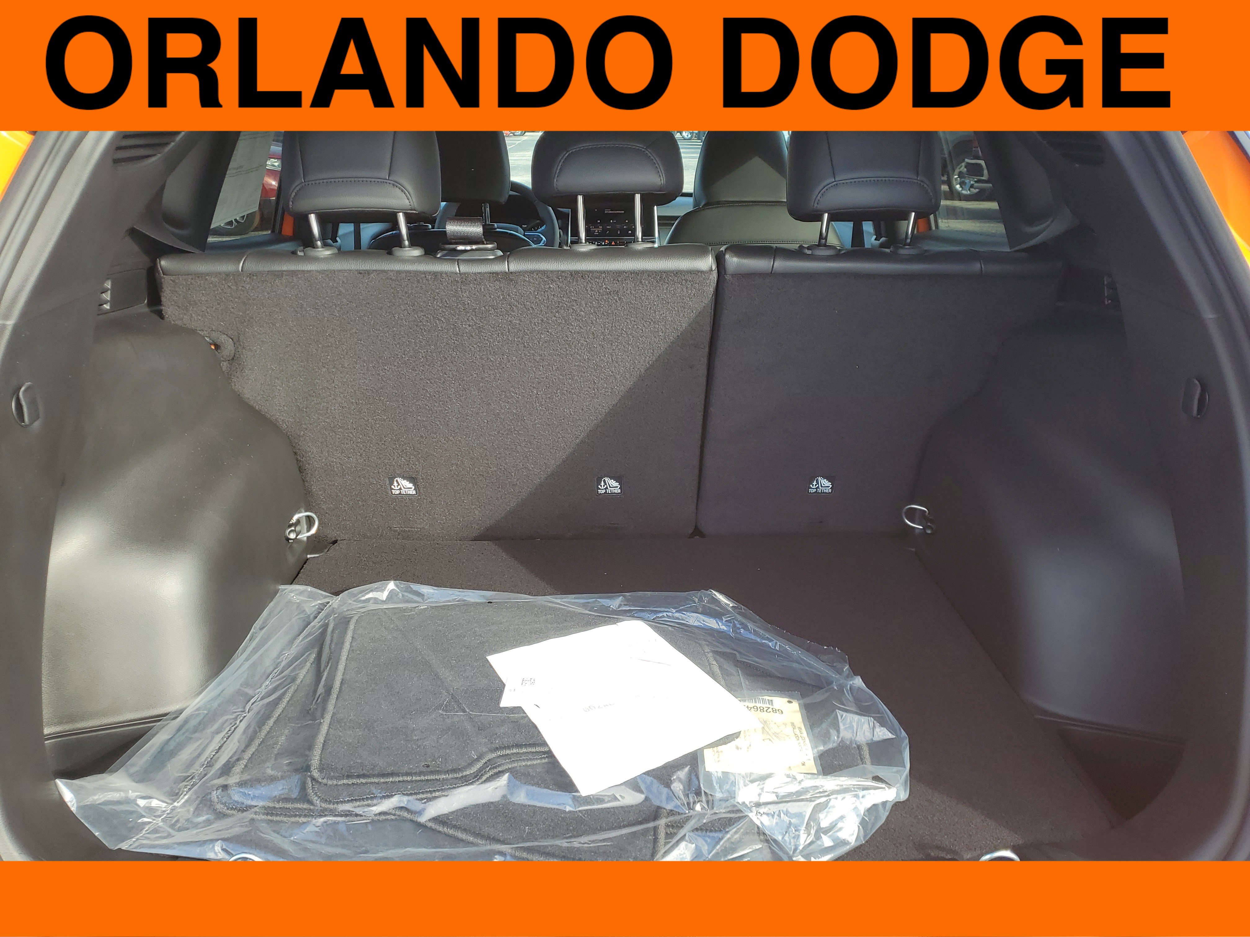 New 2026 Jeep Compass Latitude image 9