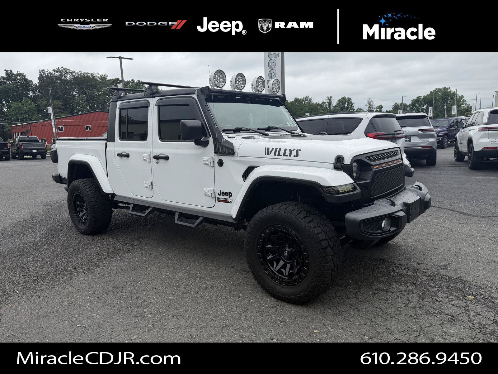 Used 2022 Jeep Gladiator Sport AWD/4WD video 1