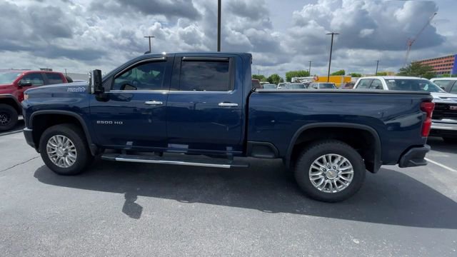 Used 2023 Chevrolet Silverado 2500 High Country w/ LPO, Hitch Package AWD/4WD image 7