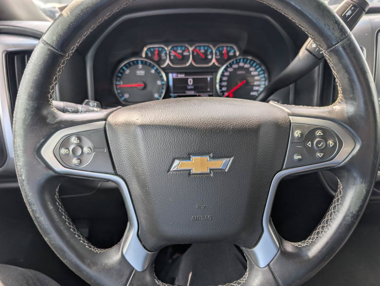 Used 2017 Chevrolet Silverado 1500 LT w/ All Star Edition AWD/4WD image 17