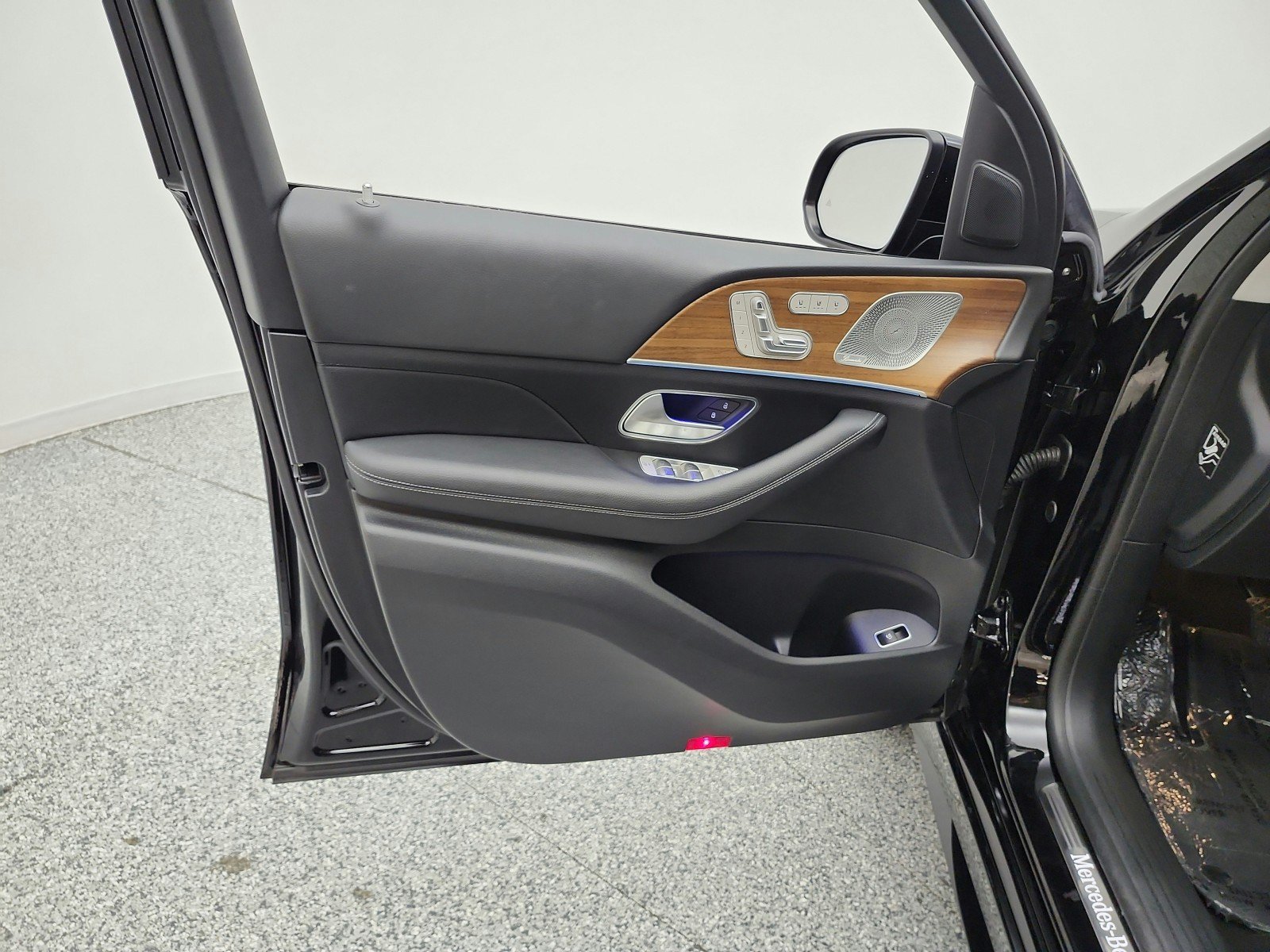 Certified 2024 Mercedes-Benz GLE 450 4MATIC image 15