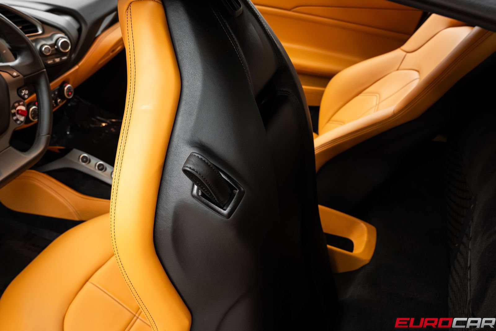 Used 2019 Ferrari 488 GTB RWD image 41