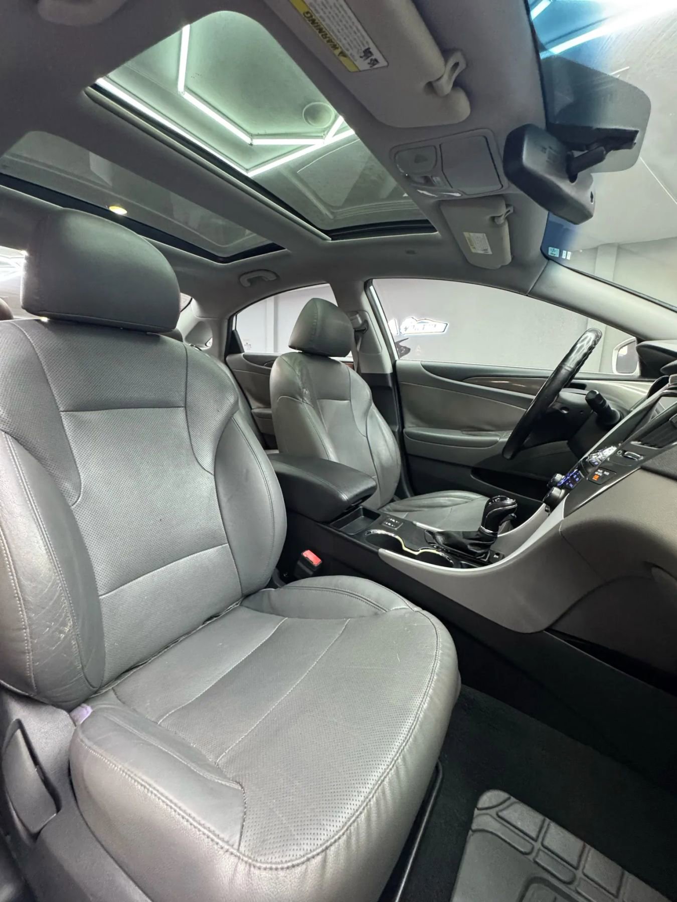 Used 2013 Hyundai Sonata Limited image 32