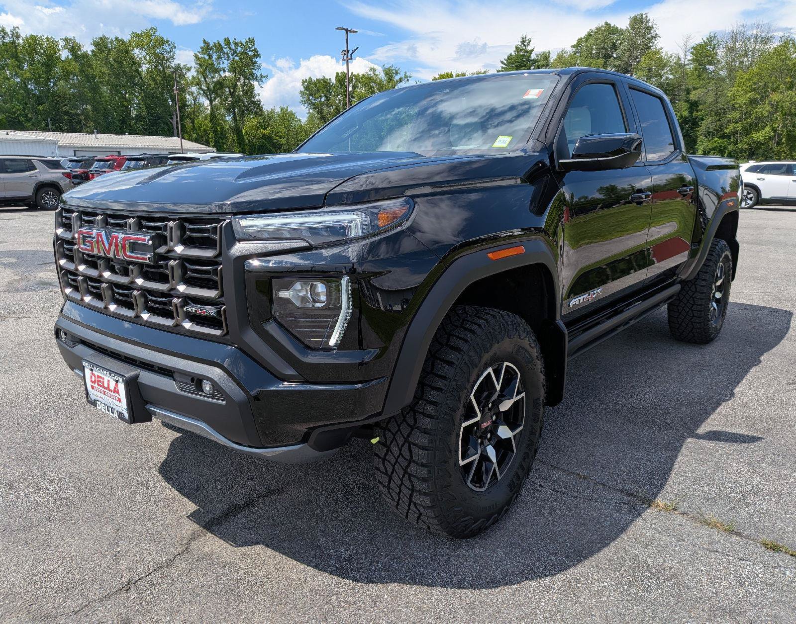 Used 2026 GMC Canyon AT4X AWD/4WD image 5