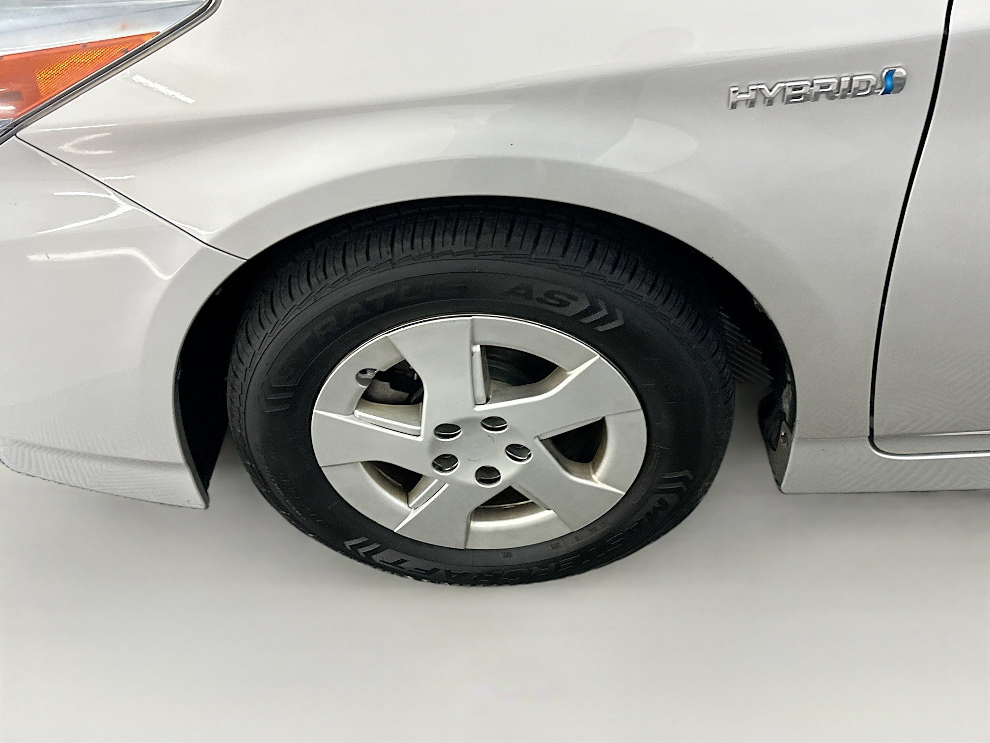 Used 2010 Toyota Prius Three image 11