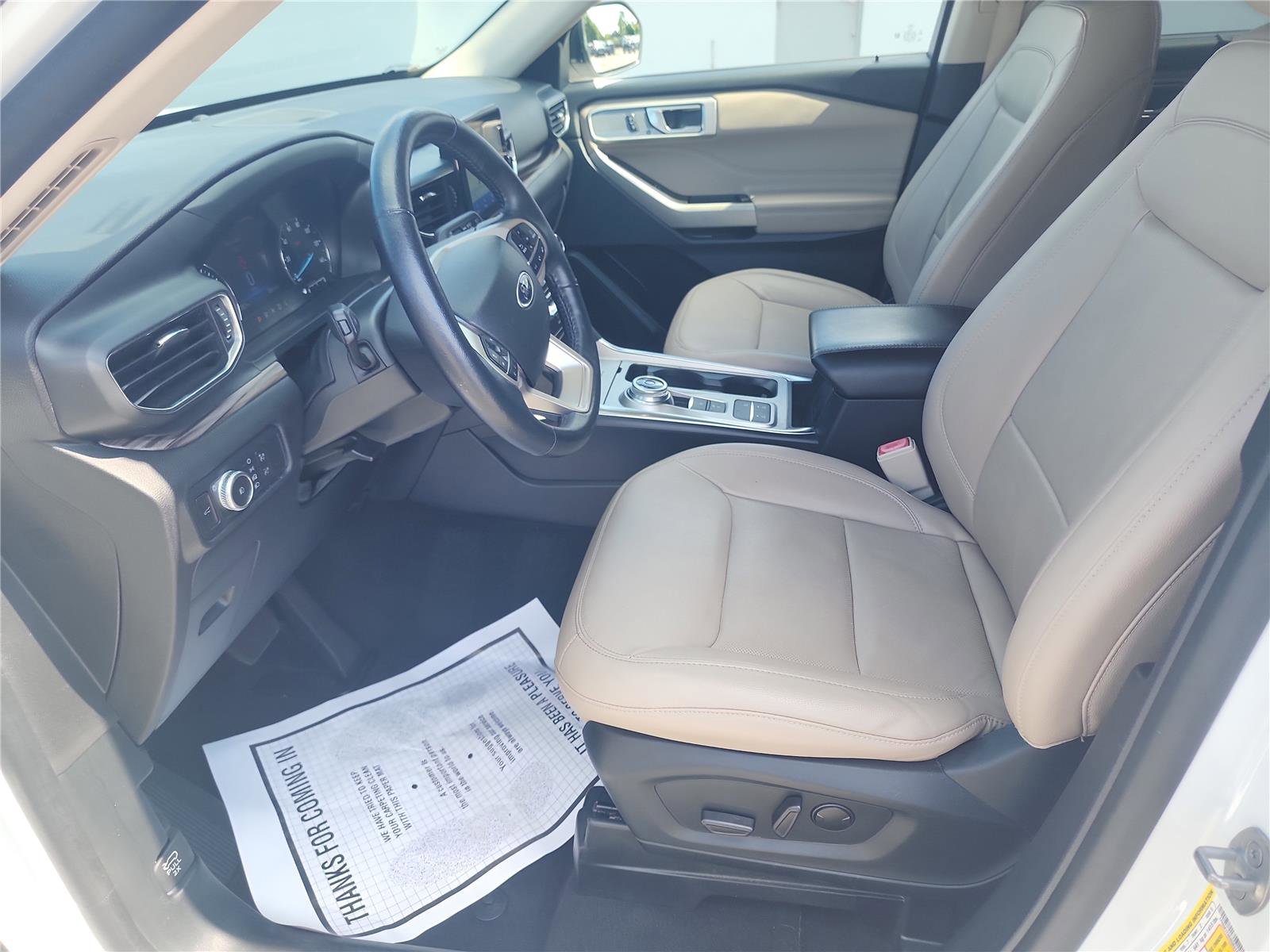 Certified 2022 Ford Explorer Limited RWD image 12