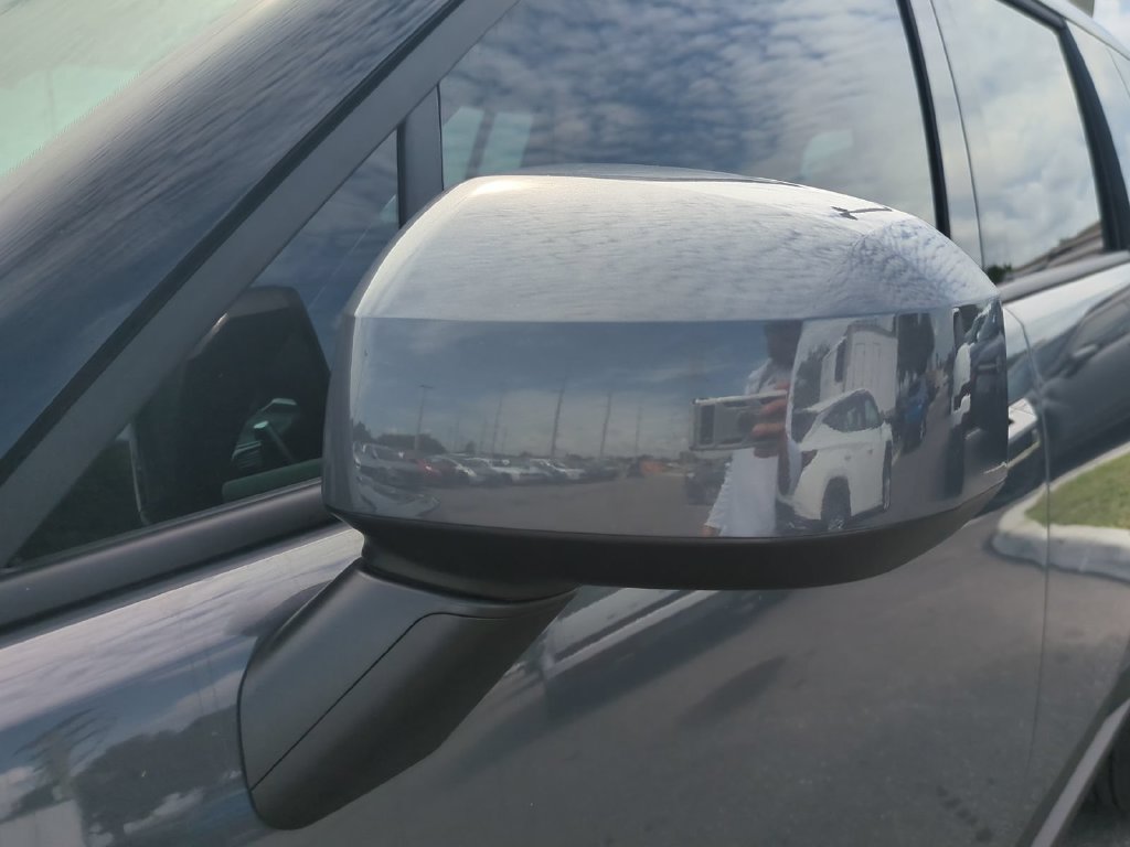 New 2027 Hyundai Santa Fe SE FWD image 12