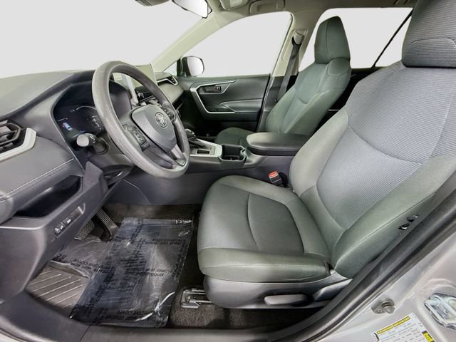 Certified 2025 Toyota RAV4 LE image 19