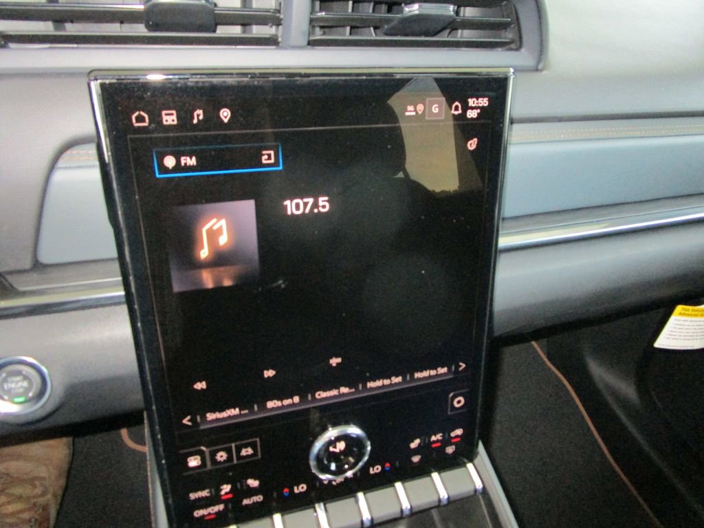 New 2026 GMC Terrain AT4 w/ Technology Package II AWD/4WD image 33