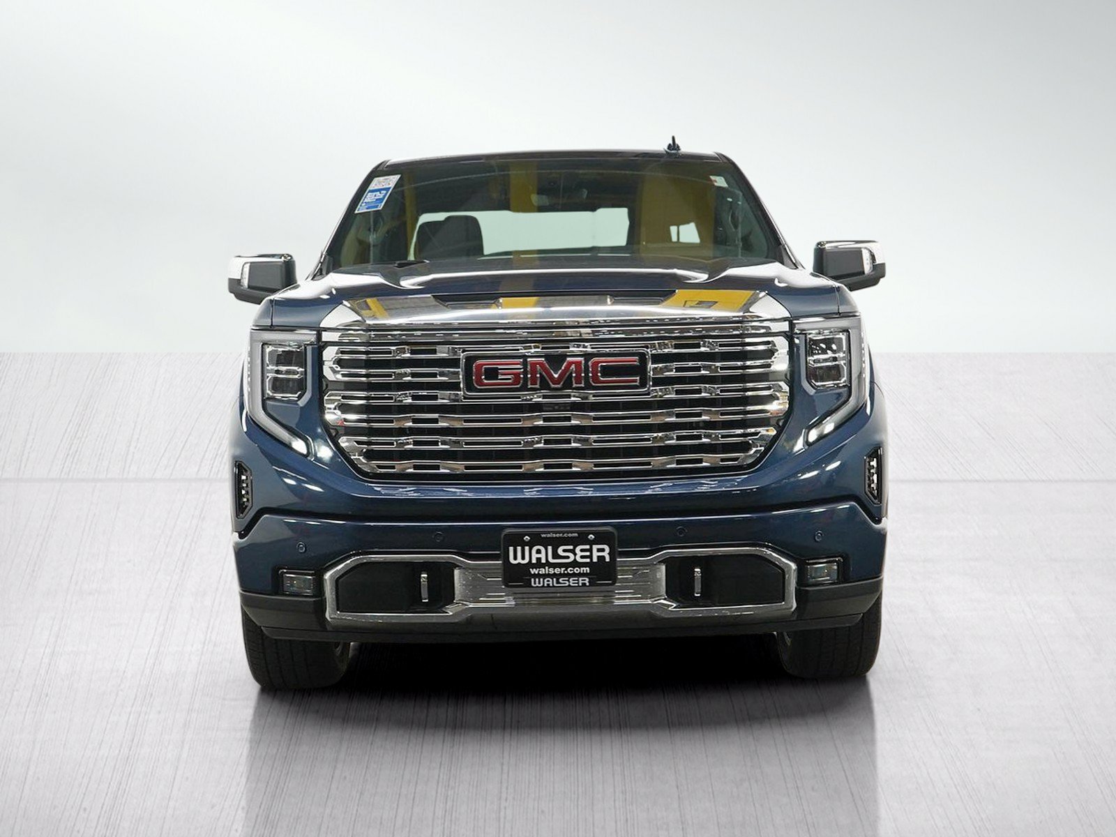 Used 2022 GMC Sierra 1500 Denali w/ Denali Reserve Package AWD/4WD image 8