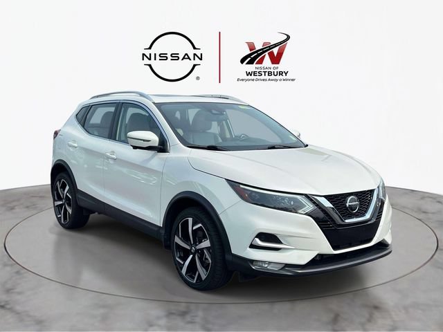 Certified 2022 Nissan Rogue Sport SL w/ Premium Package