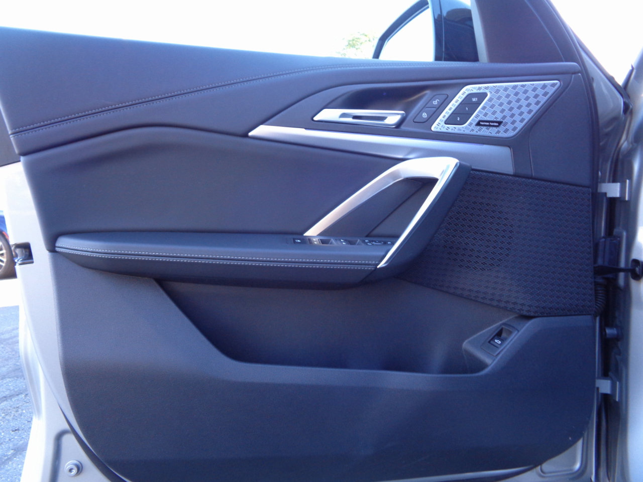 Used 2023 BMW X1 xDrive28i w/ Premium Package image 15