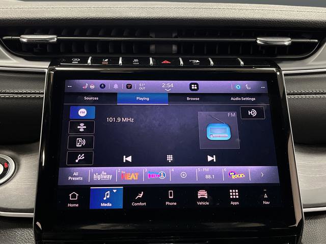 New 2025 Jeep Grand Cherokee L Limited w/ Luxury Tech Group II image 19