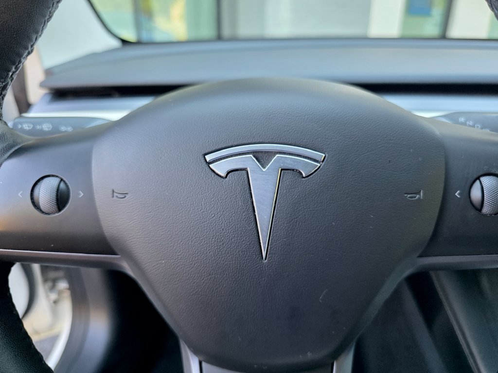 Used 2021 Tesla Model 3 Long Range AWD/4WD image 21
