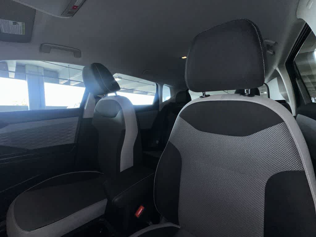 Certified 2023 Volkswagen Taos S FWD image 14