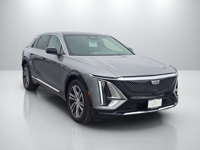 New 2026 Cadillac Lyriq Luxury RWD image 3