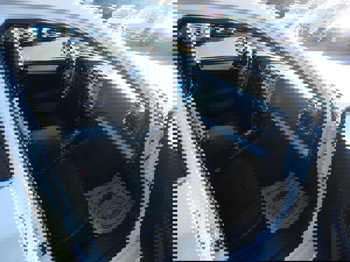 Used 2017 Subaru Legacy 2.5i Premium w/ Moonroof Package image 16