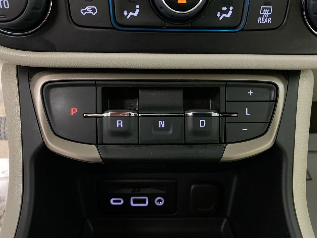Used 2023 GMC Terrain Denali image 19