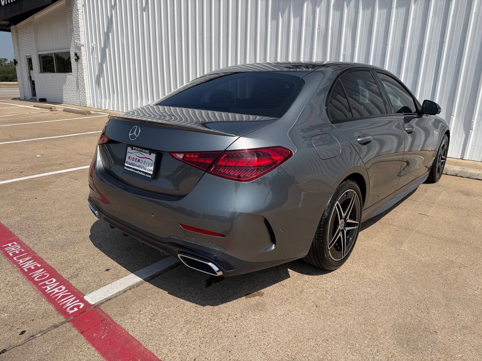 Used 2023 Mercedes-Benz C 300 Sedan image 7