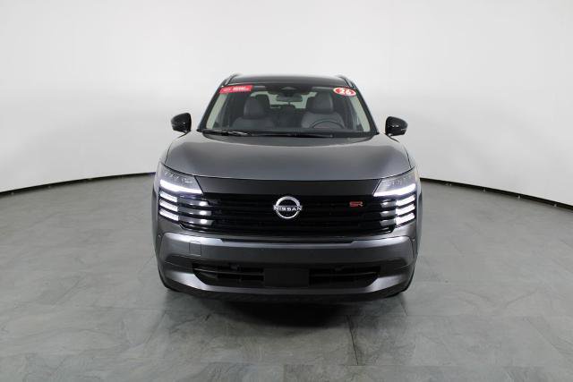 Certified 2026 Nissan Kicks SR FWD image 14