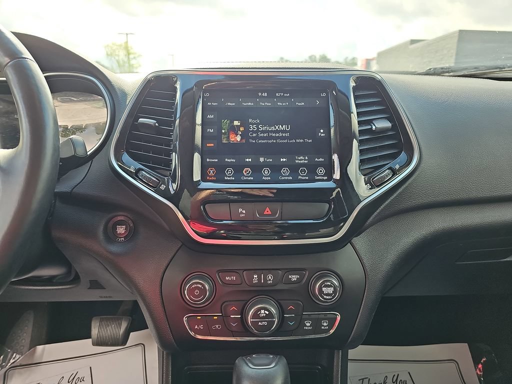 Used 2019 Jeep Cherokee Limited AWD/4WD image 24