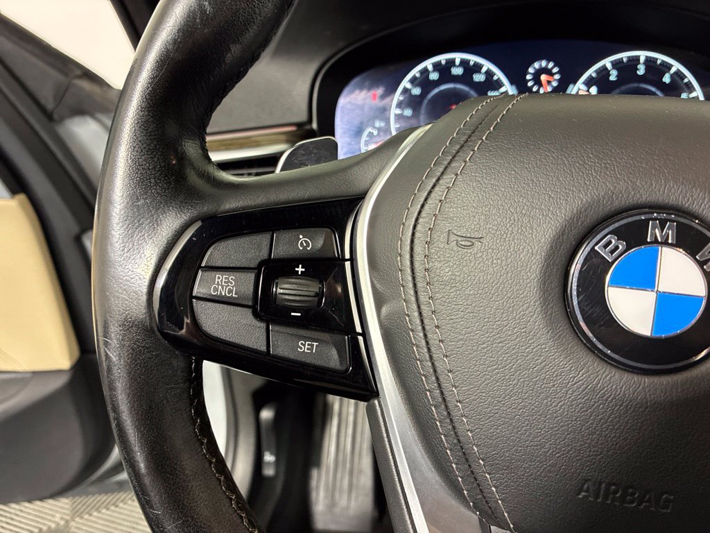 Used 2019 BMW 530i RWD image 16