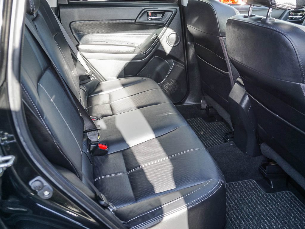 Used 2018 Subaru Forester 2.5i Touring AWD/4WD image 14