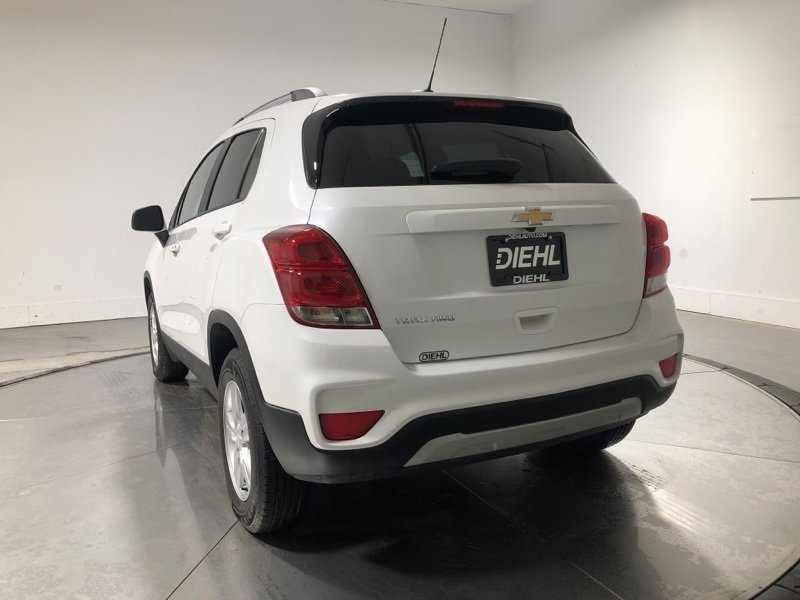 Used 2022 Chevrolet Trax LT w/ LT Convenience Package image 5