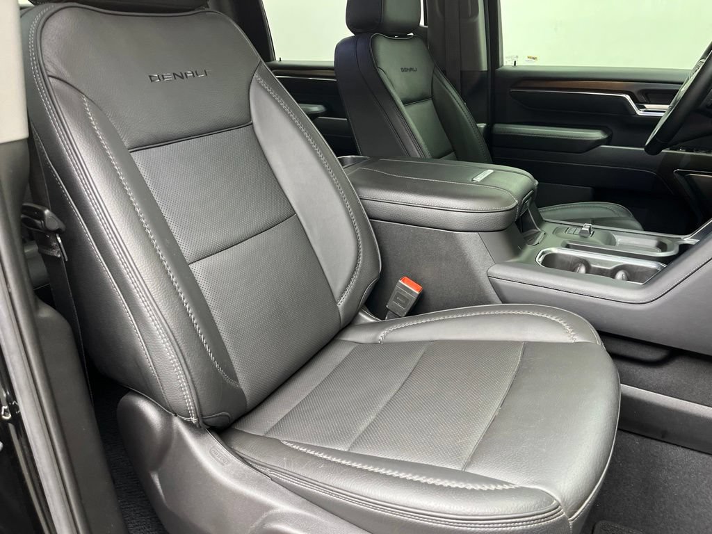 Used 2024 GMC Sierra 2500 Denali w/ Denali Reserve Package AWD/4WD image 19