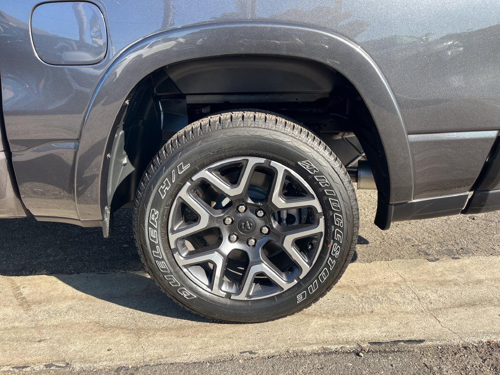 Used 2026 RAM 1500 Laramie w/ Sport Appearance Package AWD/4WD image 26