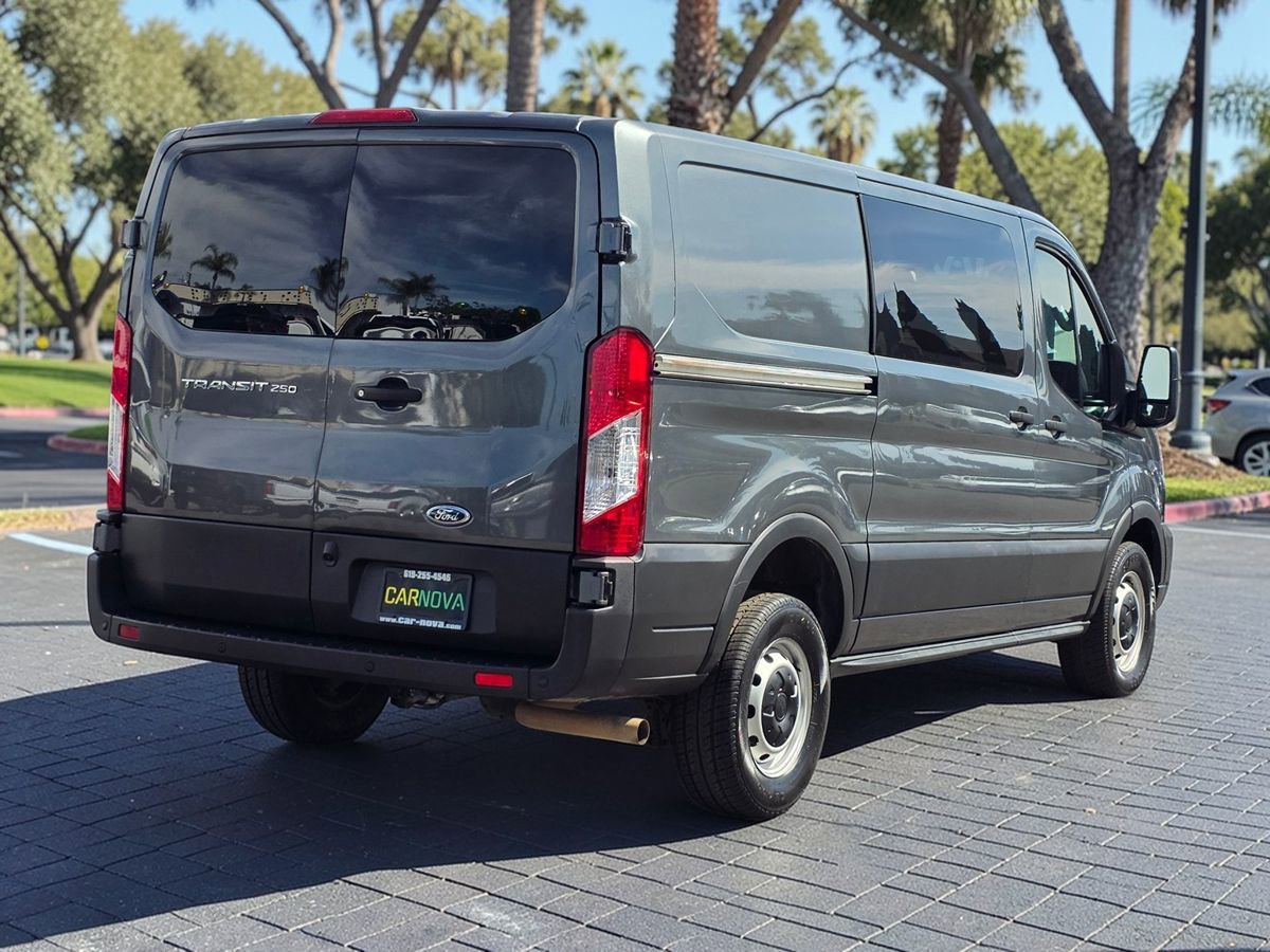 Used 2020 Ford Transit 250 Low Roof image 7