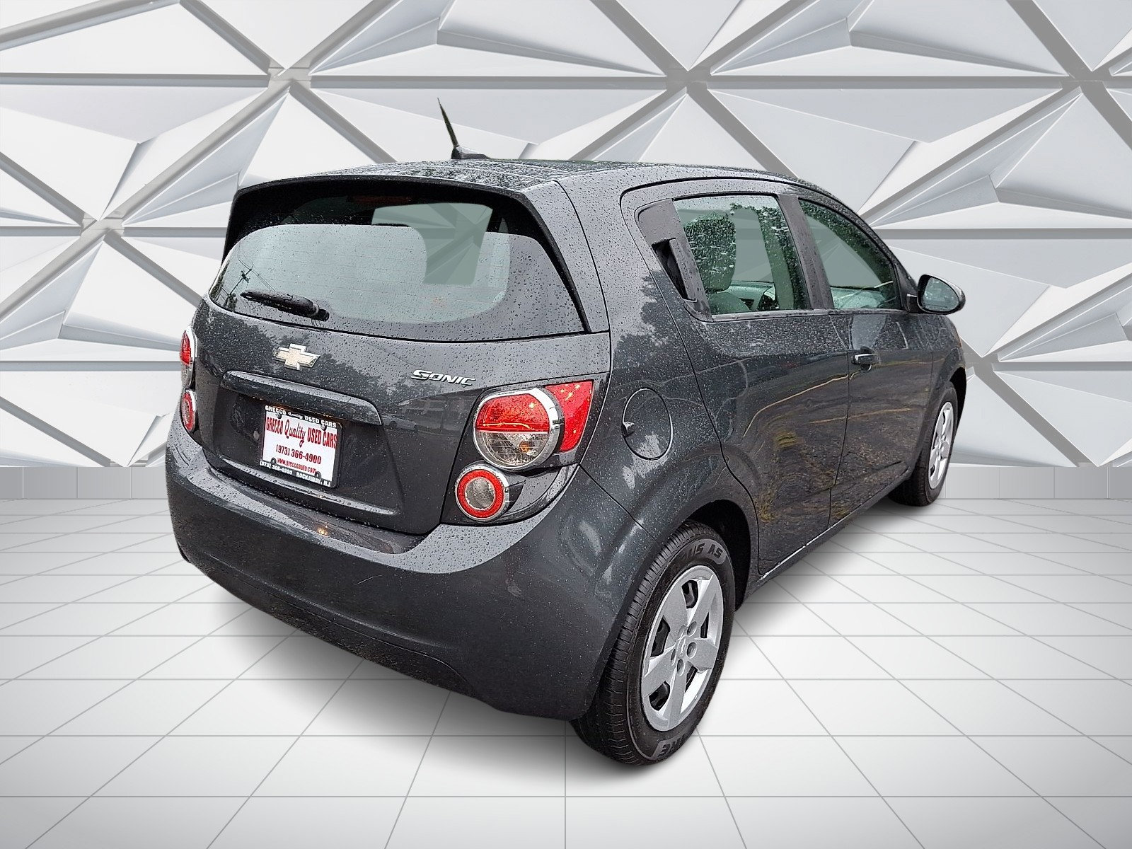Used 2014 Chevrolet Sonic LS FWD image 10