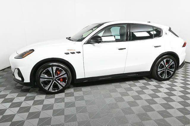 New 2025 Maserati Grecale Folgore AWD/4WD image 2